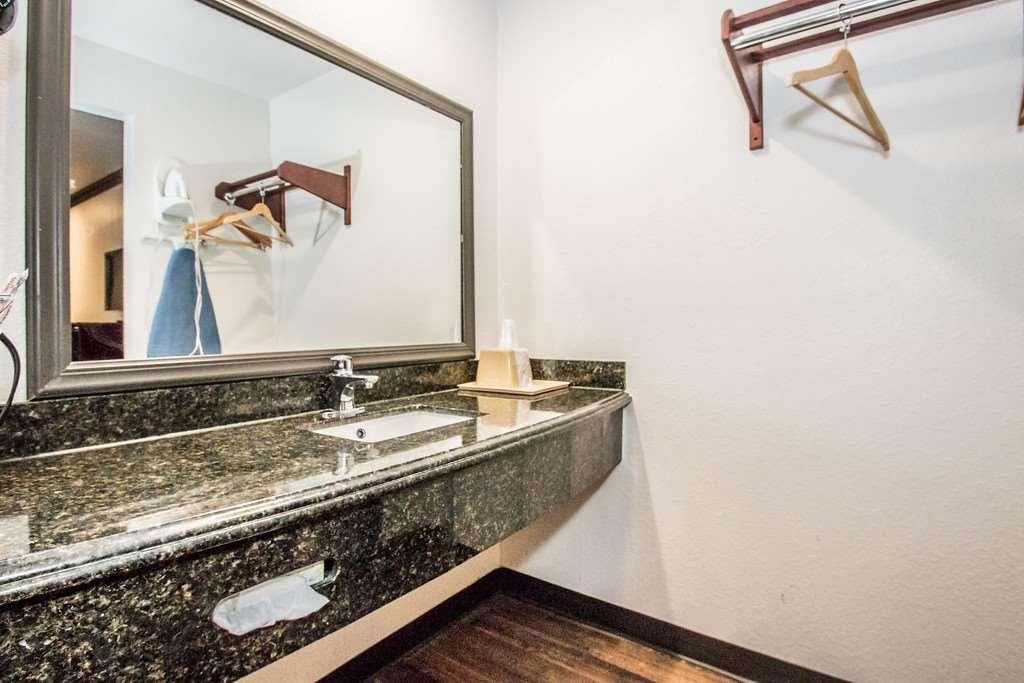 Americas Best Value Inn Fort Worth Bagian luar foto