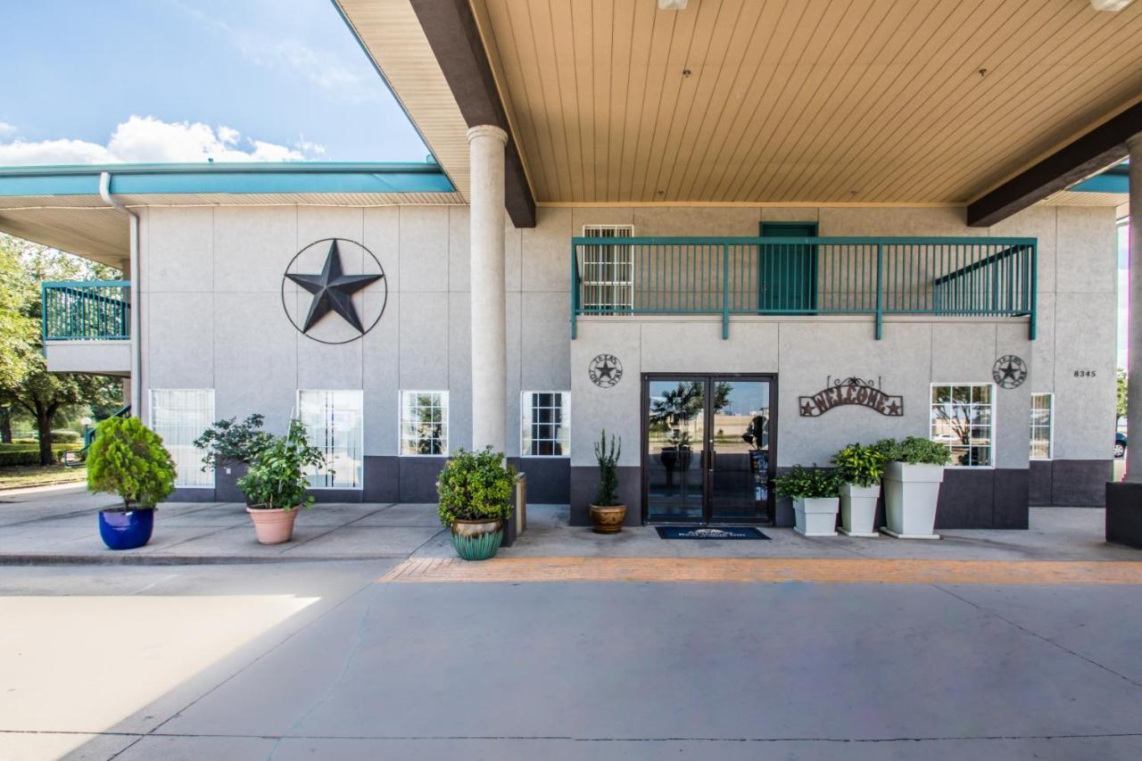 Americas Best Value Inn Fort Worth Bagian luar foto