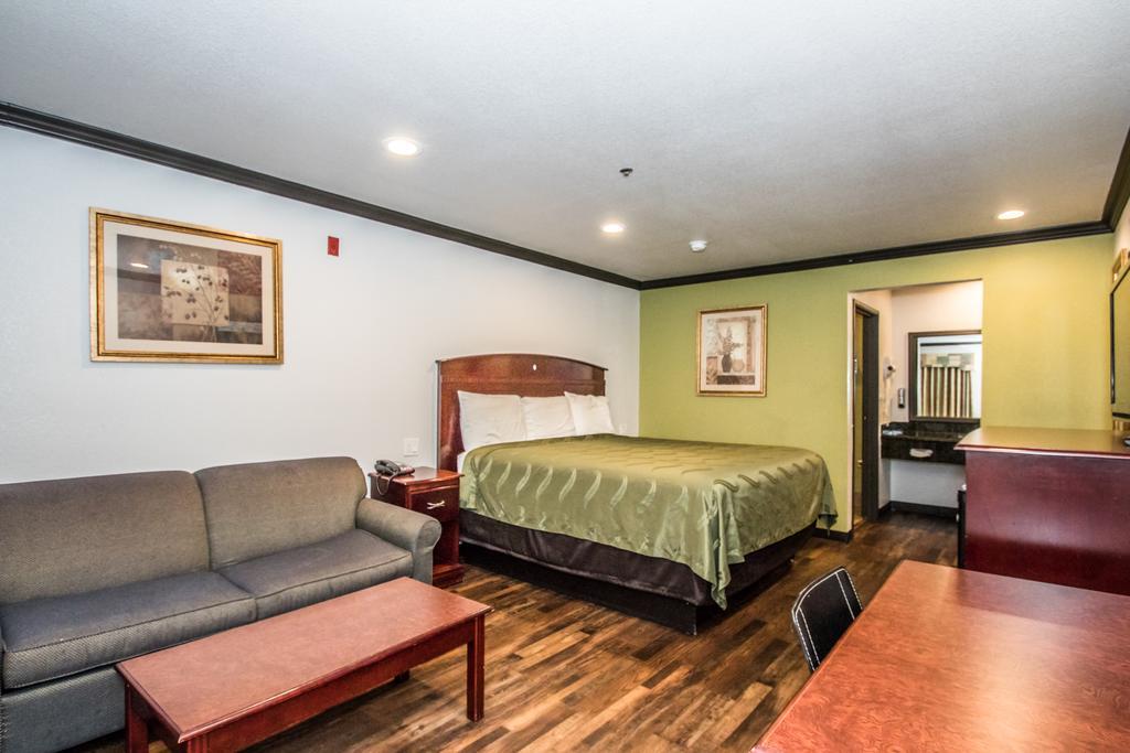 Americas Best Value Inn Fort Worth Bagian luar foto