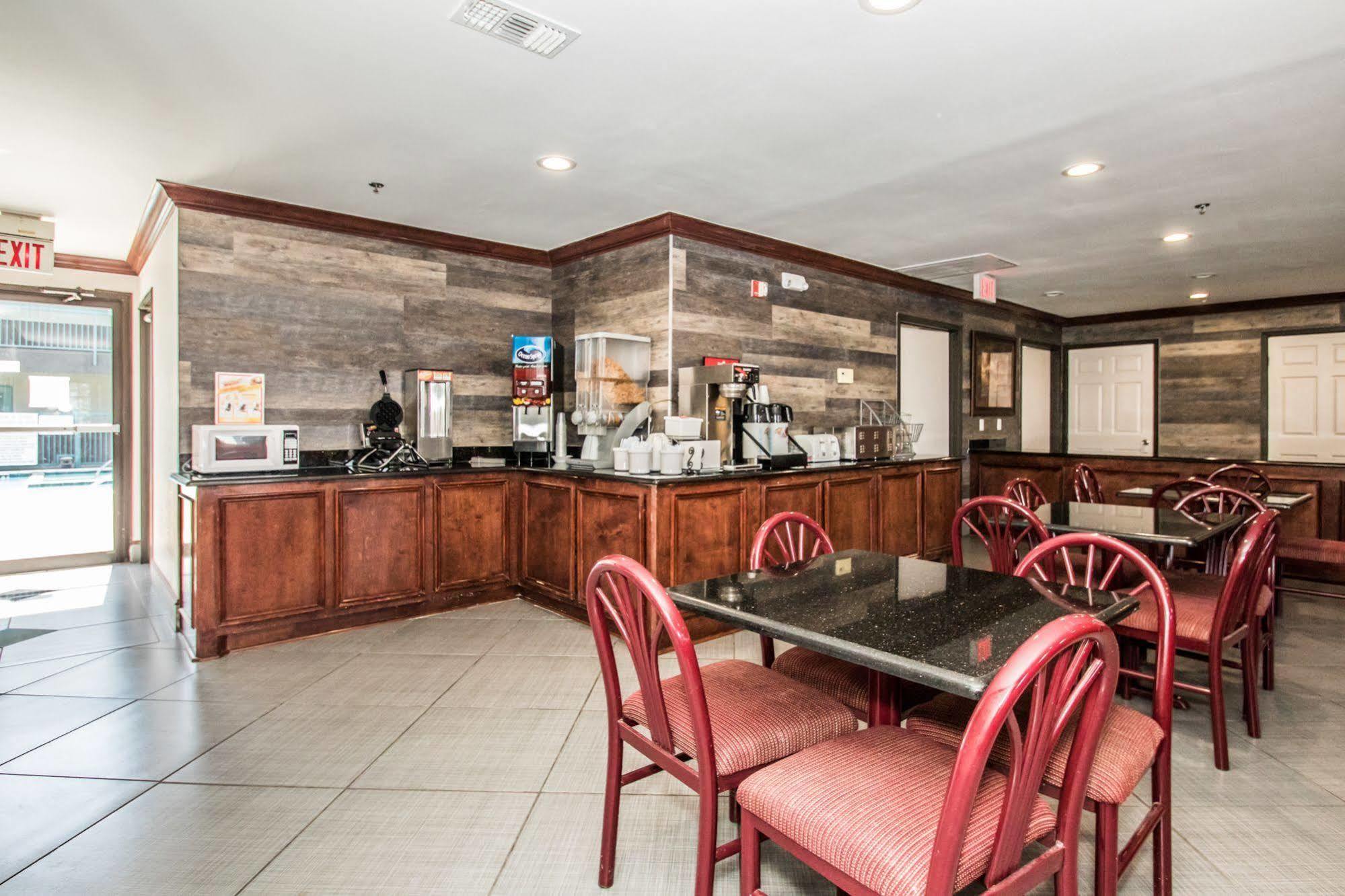 Americas Best Value Inn Fort Worth Bagian luar foto