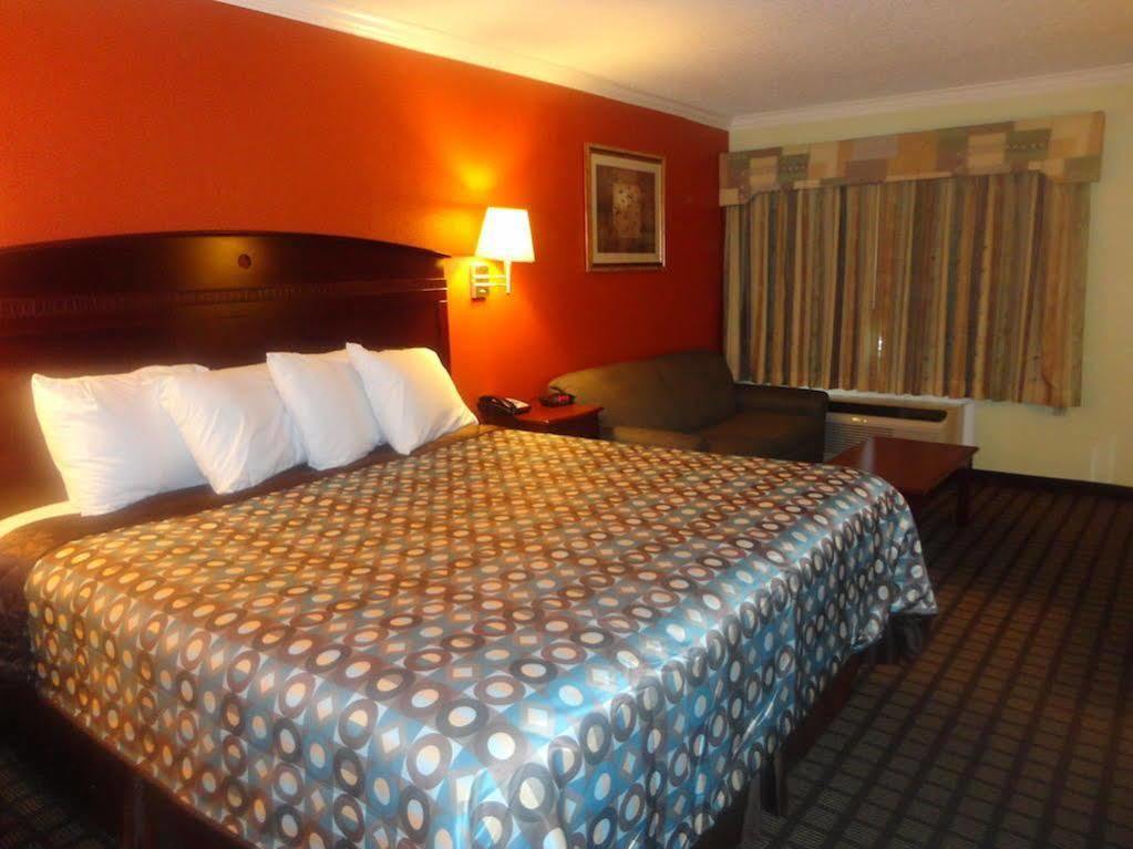 Americas Best Value Inn Fort Worth Bagian luar foto